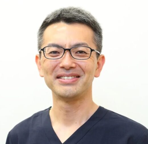 岸 龍一