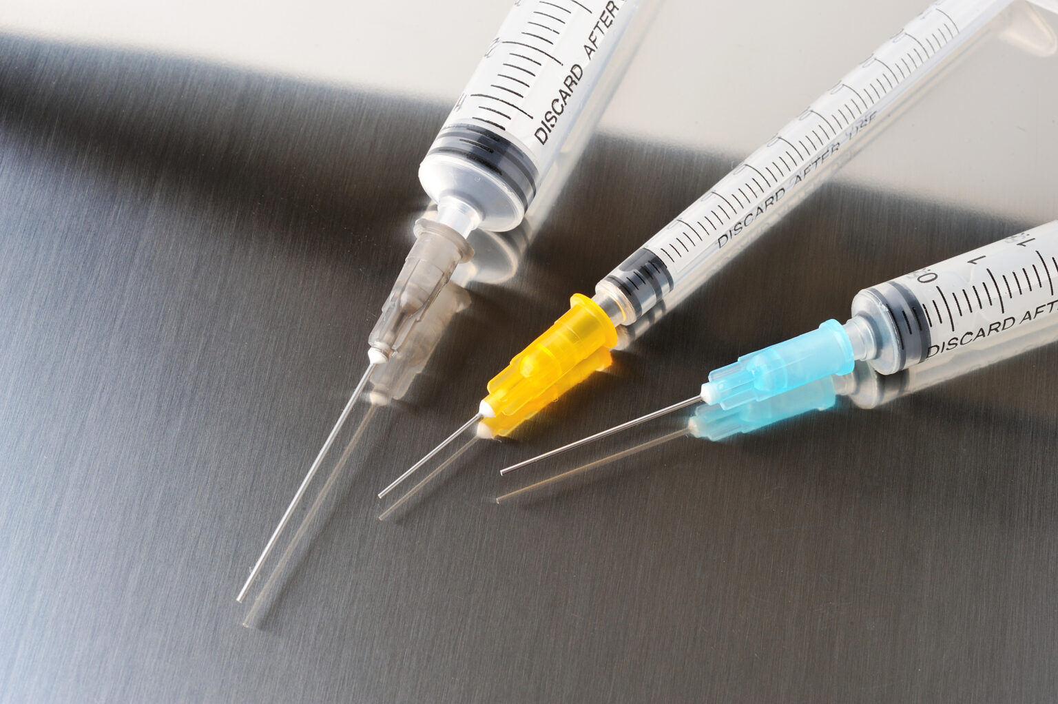 手首のガングリオンは自然治癒する？悪性腫瘍との違い、症状・原因・治 …