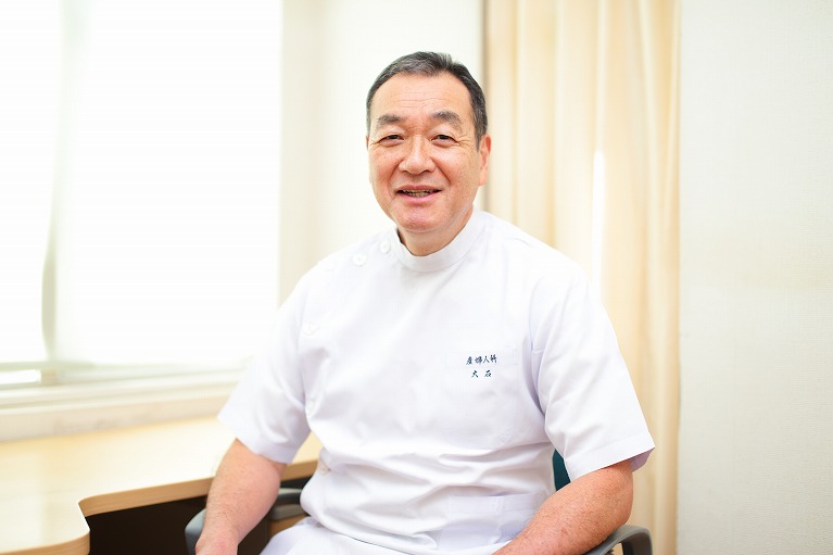 大石 親護