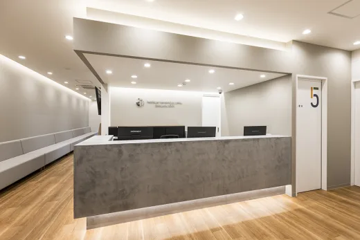 パークタワー西新宿整形外科 骨と股関節のクリニック