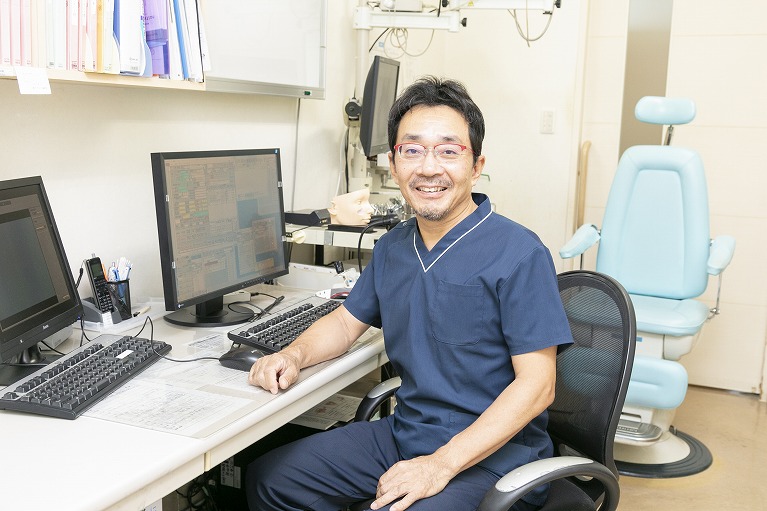 川村 繁樹