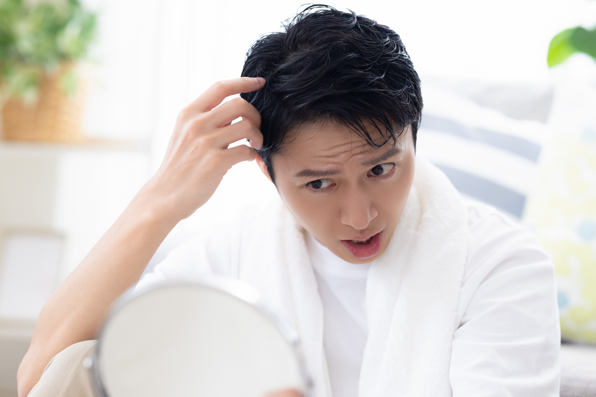 AGA治療の初期脱毛はいつまで続く？期間・仕組み・終わる兆候を医師が解説