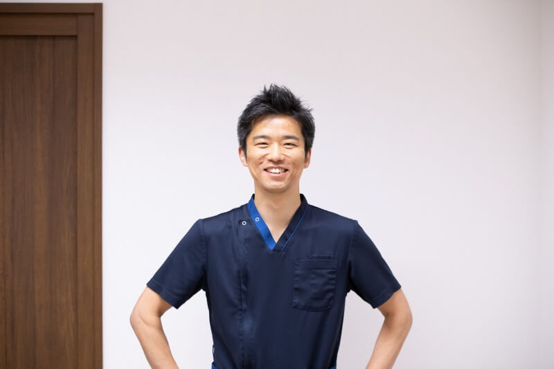 山岡 肇